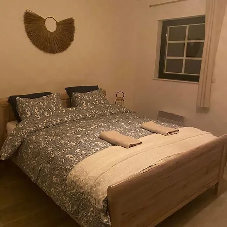 Villa Contemporary In With Private Pool Wellin